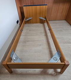 Letto singolo in legno