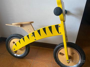 Bicicletta senza pedali