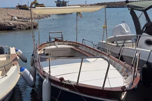 Gozzo Scotti e Belli, legno, appena restaurato