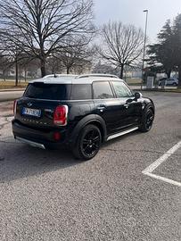 Mini contryman cooper d all4 automatico 8 m