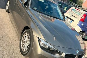 Bmw 318d touring motore B47 automatica restyling