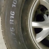 4  cerchi in lega con pneumatici ssangyong actyon
