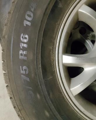 4  cerchi in lega con pneumatici ssangyong actyon