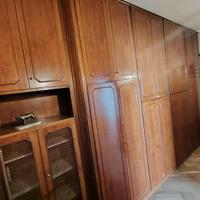 Armadio in legno 20 ante