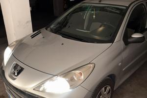 Peugeot 206+ 1,4 hdi 68 cv 2011