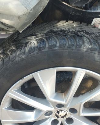 Gomme invernali Pirelli Winter 205/55 R17 95T