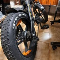 bicicletta elettrica jeep 250w 