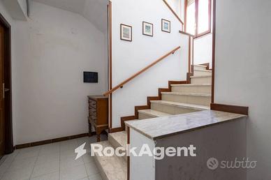 BILOCALE CON CUCINA ABITABILE