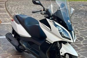 Kymco Downtown 300i - 2015