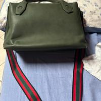 Borsa in pelle verde scura