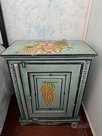 Comodini etnici indiani dipinti