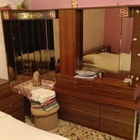 Comò con specchio per camera da letto