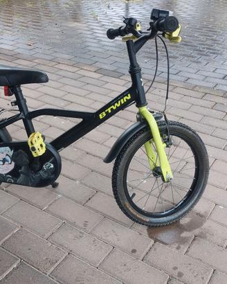 Bici bicicletta bambino misura 16 btwin dark hero