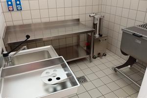 Cessione laboratorio di produzione, lavoraz. carni