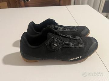 SCARPE MTB