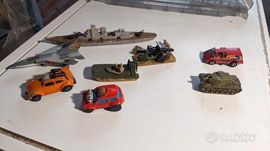 6 Matchbox e 2 hotwheels 