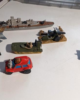 6 Matchbox e 2 hotwheels 