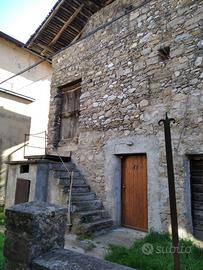 Stalla + terreno edificabile