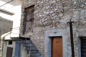 Stalla + terreno edificabile