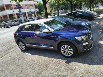 Volkswagen t roc 