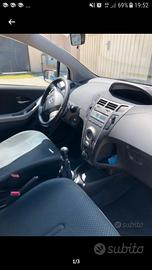 Toyota Yaris  1.3   5porte