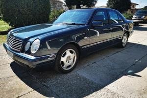 Mercedes e320 1996 ASI