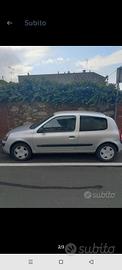 Renault Clio 1.2 benzina anno 2005