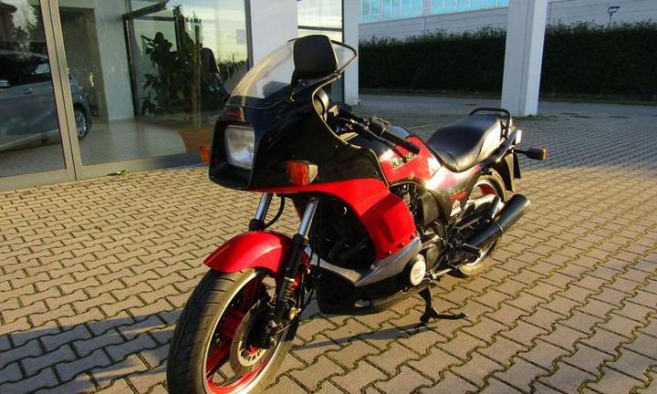 Kawasaki GPZ 750 TURBO