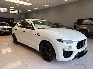 Maserati Levante V6 AWD Gransport MODENA