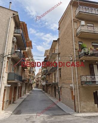 Appartamento, Belmonte Mezzagno.