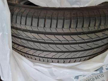 CONTINENTAL  ULTRA CONTACT 215/65R16 98H