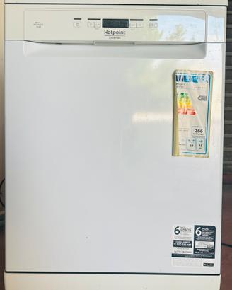 Lavastoviglie Hotpoint HFO 3C21 W C
