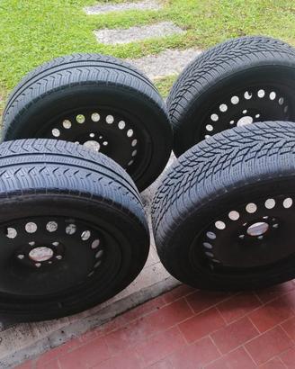 Gomme + cerchi 205/55 R16
