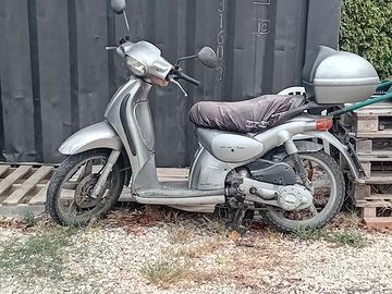 Scarabeo 100 4t