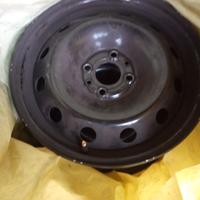 Cerchi FIAT da 15 r,come nuovi 4 x 40 e totali