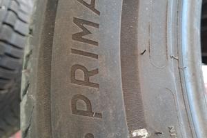 Gomme 215/65-17