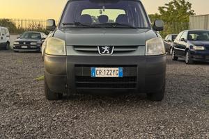 Peugeot Ranch 2.0 HDi 5p. XT