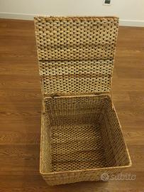 Portabiancheria/ contenitore Ikea in vimini