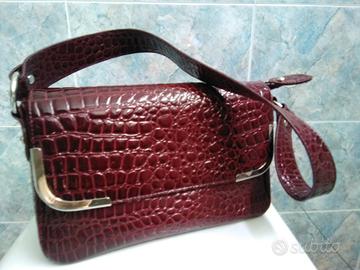 Borsa bordeaux + portachiavi Carpisa