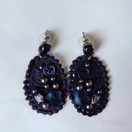 Orecchini pendenti Camomilla il stoffa blu