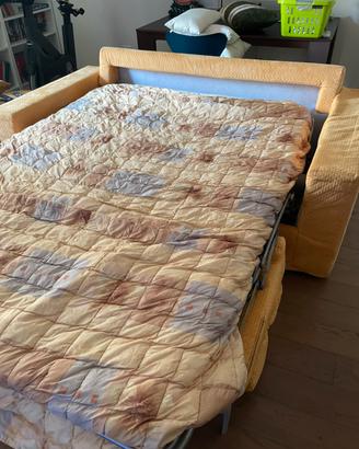 Divano letto matrimoniale apribile velocemente
