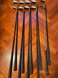 Set completo di mazze da golf con sacca