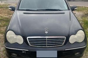 mercedes  classe c 220 ,anno 2004