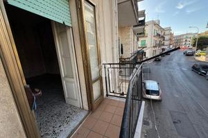 2 LOCALI A CEGLIE MESSAPICA