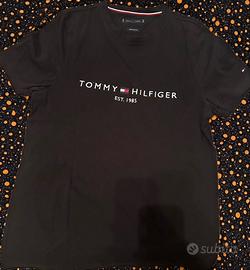 Tshirt tommy hilfinger
