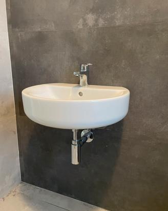 Coppia di Lavandini e rubinetteria