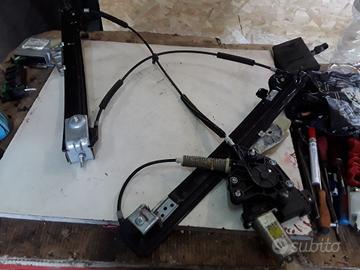 ALZACRISTALLO ELETTRICO ANT. SX ALFA ROMEO Mito Se