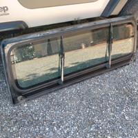 Vetro jeep 