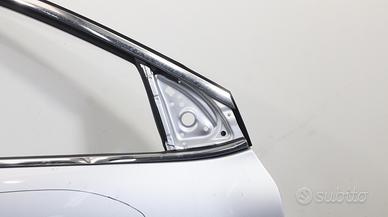 PORTIERA ANTERIORE DESTRA RENAULT Kadjar Serie 801