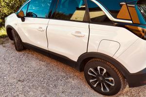 Opel crossland 1.2 benzina 
